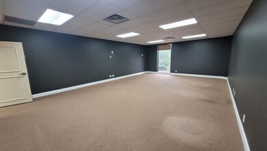 138 Park Ave, Winder, GA for lease Interior Photo- Image 2 of 2