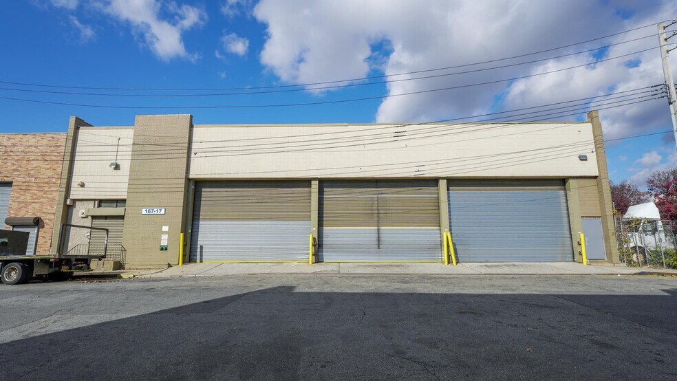 167-17 146th Rd, Jamaica, NY for lease - Building Photo - Image 2 of 5