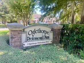 1 Oglethorpe Professional Blvd, Savannah, GA à louer Photo intérieure- Image 2 de 2