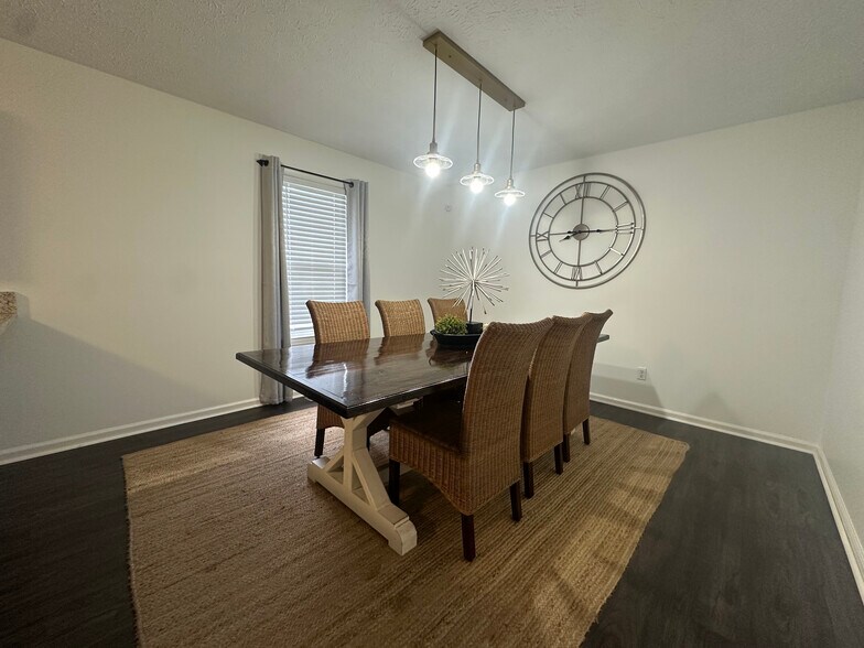 1244 Magnolia St, Bowling Green, KY à vendre - Photo du bâtiment - Image 3 de 16