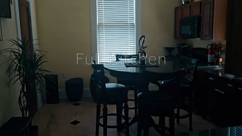 3285 Main St, College Park, GA for sale - Commercial Listing Video - Image 2 of 16