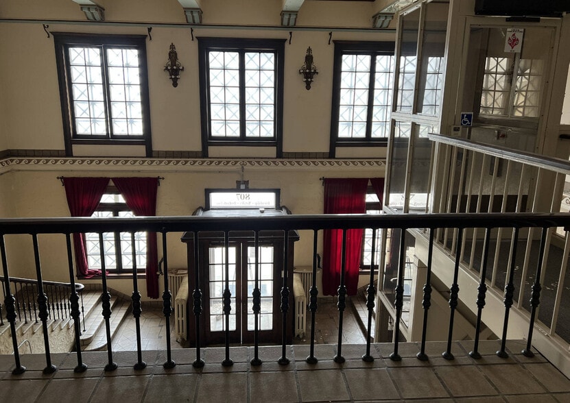 801 61st st, Kenosha, WI for lease - Building Photo - Image 2 of 7