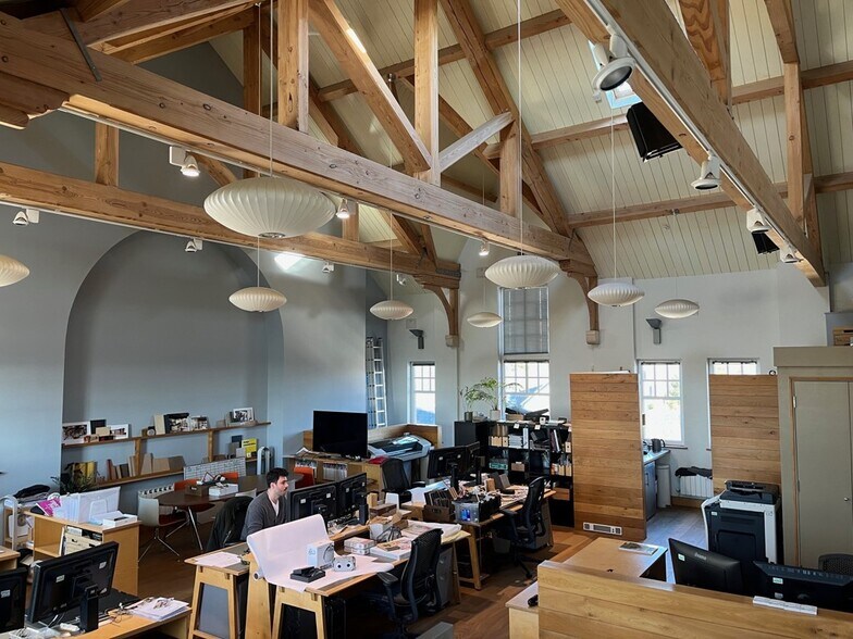 2 Cross St, Enderby à louer - Photo intérieure - Image 3 de 9