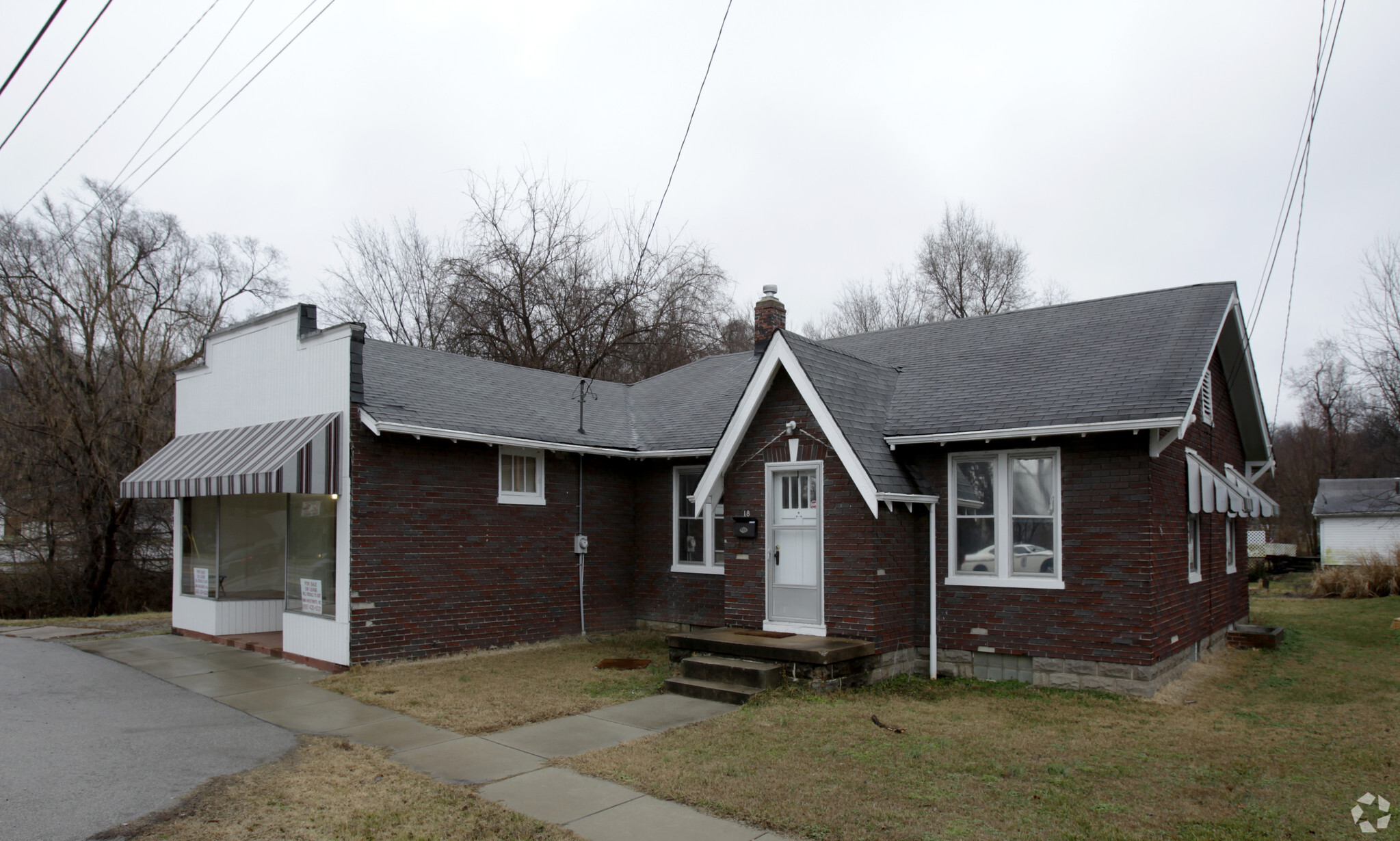 18 N Main St, Caseyville, IL à vendre Photo principale- Image 1 de 1