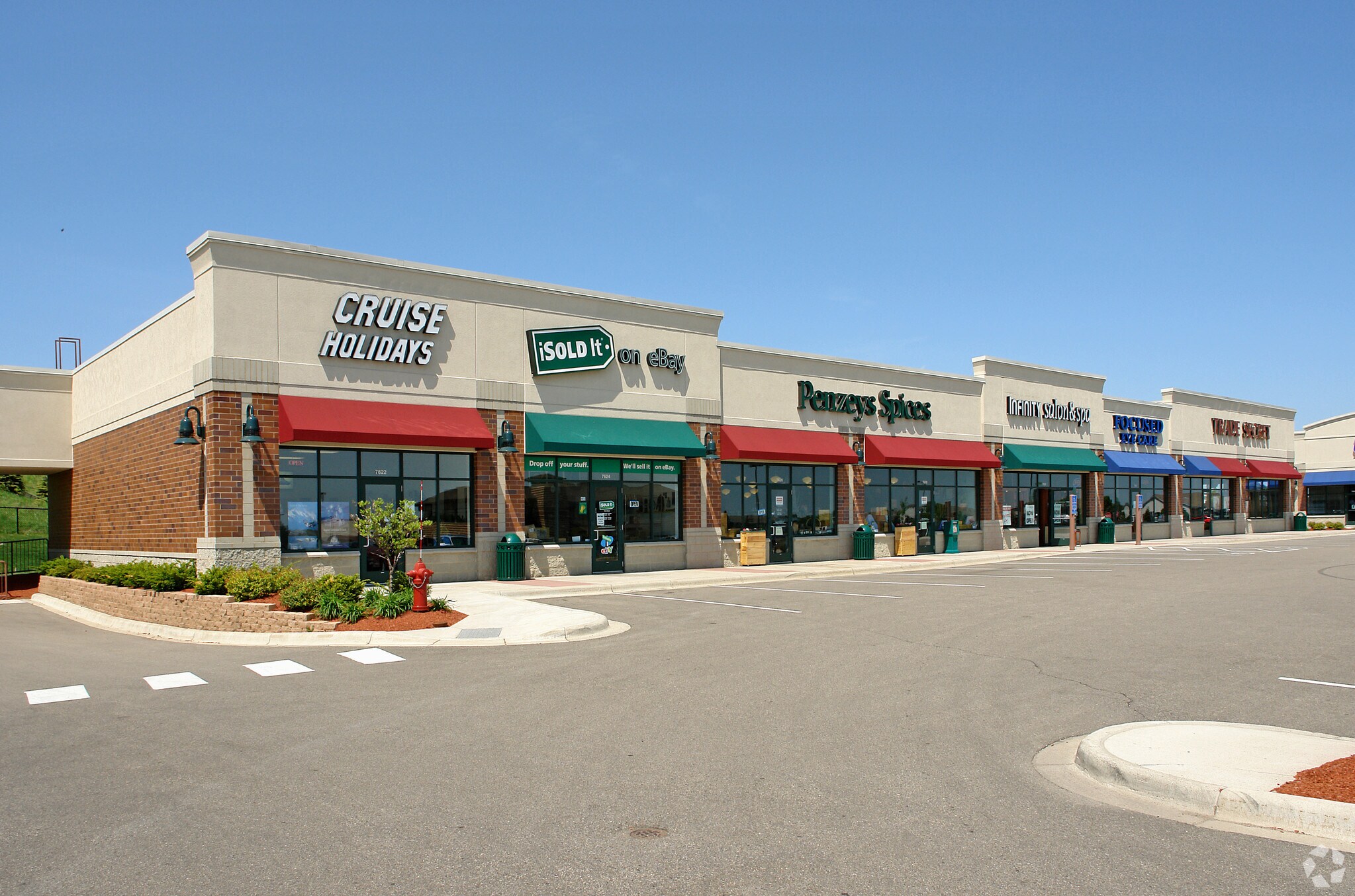 7622-7636 160th St W, Lakeville, MN à louer Photo du bâtiment- Image 1 de 8