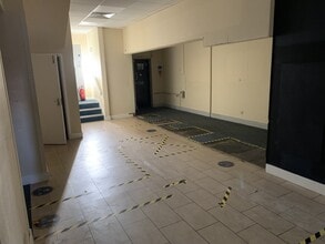 21-31 Queensway, Halesowen for lease Interior Photo- Image 1 of 2