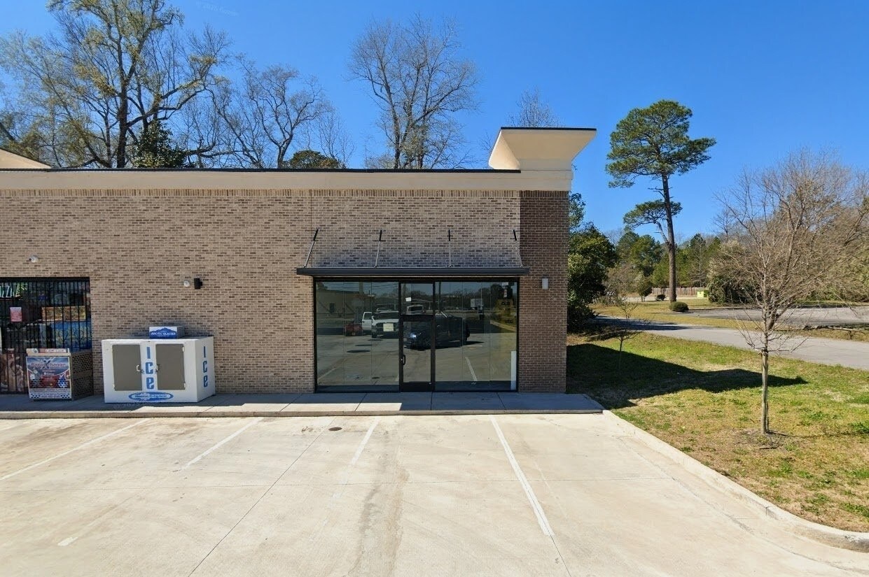 501 N Davis Dr, Warner Robins, GA for lease Building Photo- Image 1 of 1