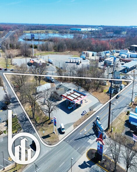 94 S Delaware St, Paulsboro, NJ à louer - Photo du bâtiment - Image 2 de 6