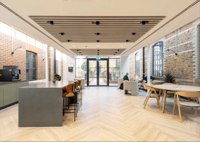 1-7 Stoke Rd, Guildford à louer - Photo du bâtiment - Image 3 de 13