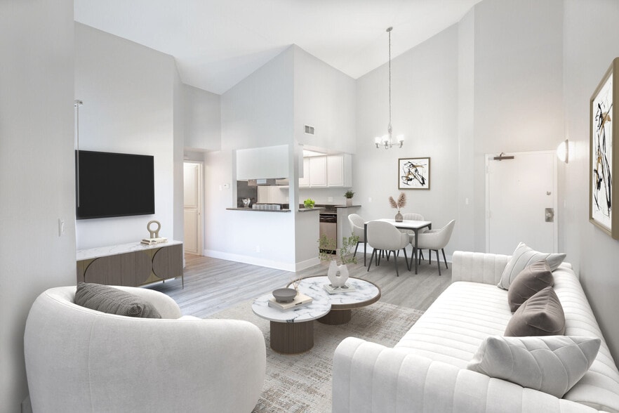 7342 Haskell Ave, Van Nuys, CA for sale - Interior Photo - Image 2 of 14