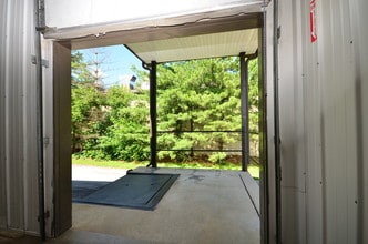 2282 W Industrial Park Dr, Bloomington, IN for lease Interior Photo- Image 2 of 5