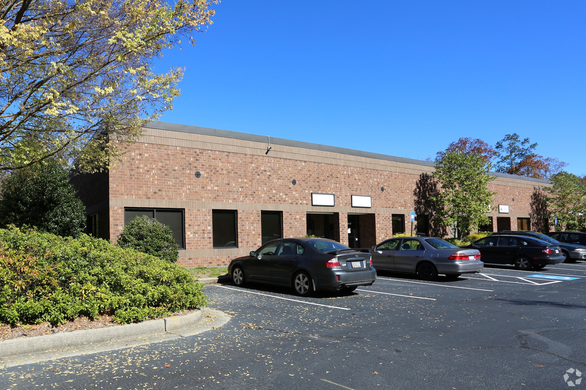 315 Northpoint Pky SE, Acworth, GA for lease Primary Photo- Image 1 of 2