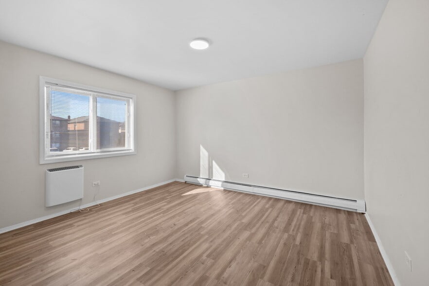 3045 Bernice Rd, Lansing, IL for sale - Building Photo - Image 2 of 21