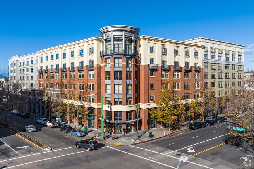 2251-2295 Broadway, Oakland, CA for lease - Primary Photo - Image 1 of 18