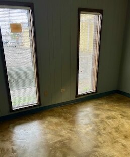 2830 Breard St, Monroe, LA for sale - Interior Photo - Image 1 of 14