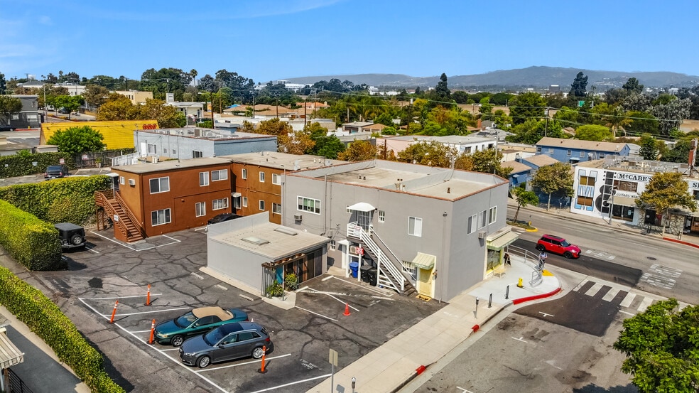 3018-3030 Pico Blvd, Santa Monica, CA for sale - Building Photo - Image 3 of 12