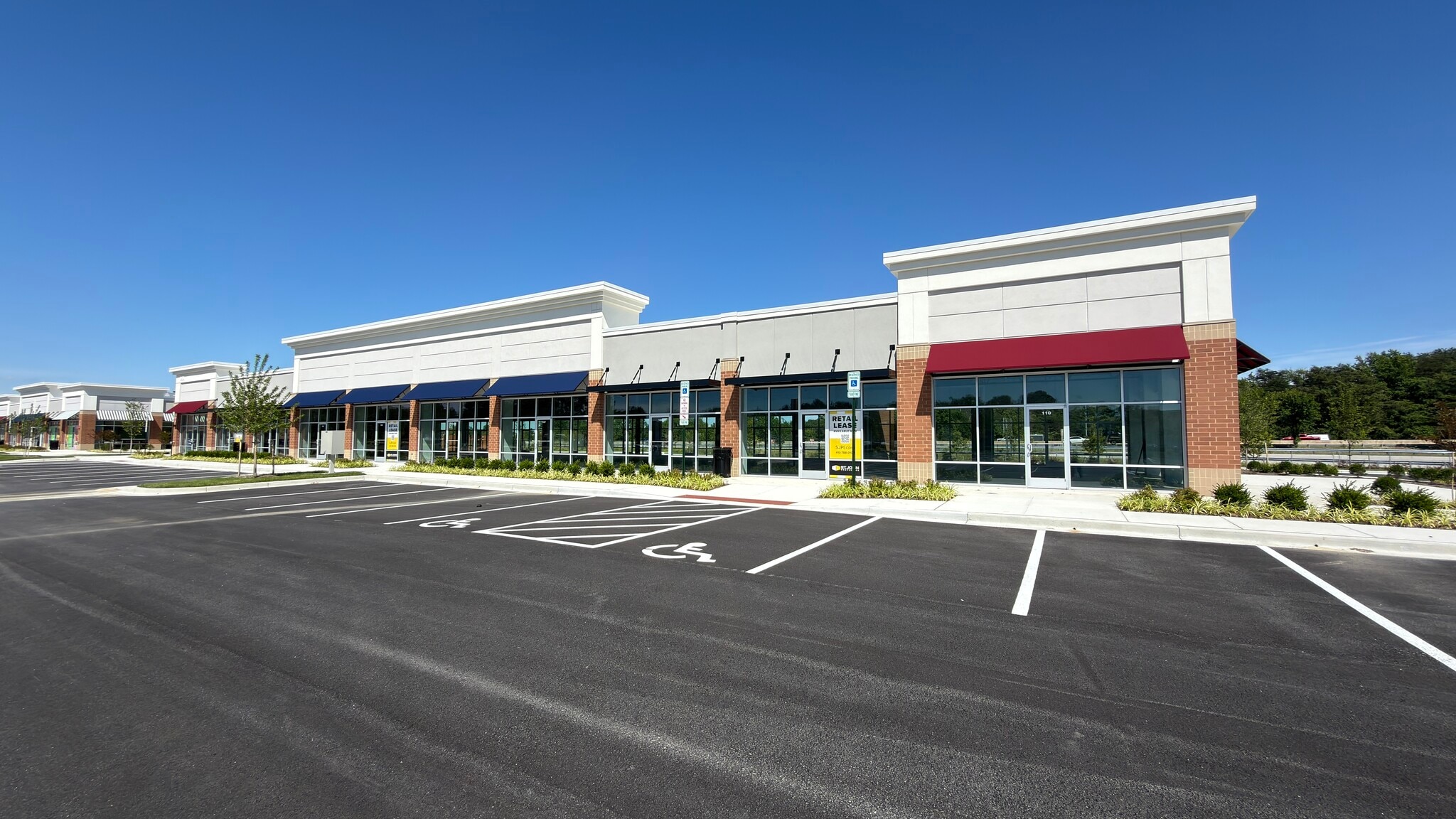 910 Cromwell Park Dr, Glen Burnie, MD à louer Photo intérieure- Image 1 de 2