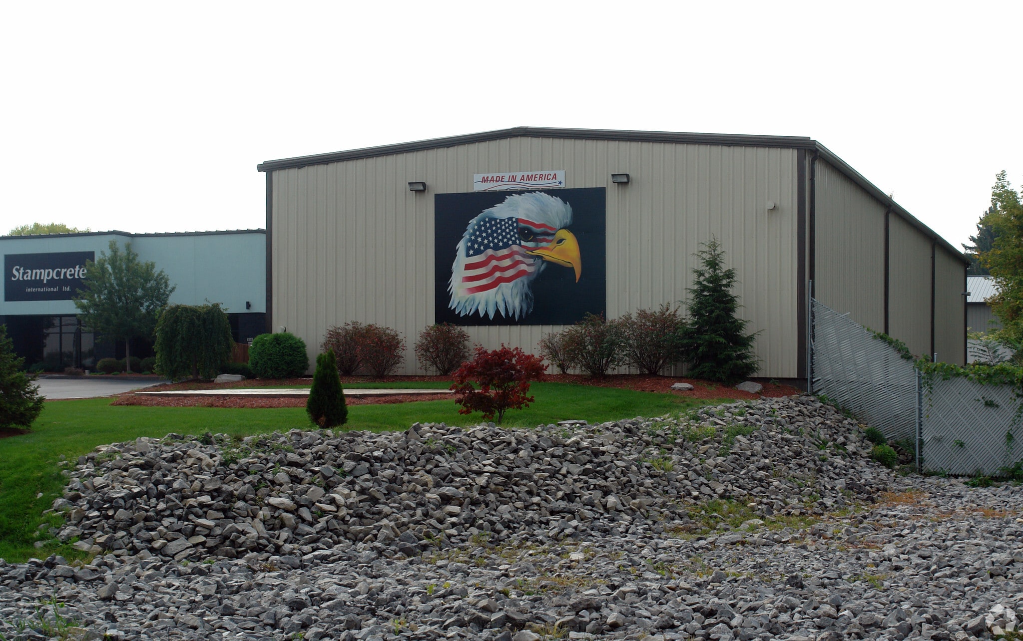 335 Commerce Blvd, Liverpool, NY for sale Primary Photo- Image 1 of 27