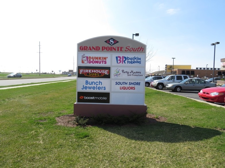 6532-6546 US Hwy 6, Portage, IN for lease - Building Photo - Image 3 of 11