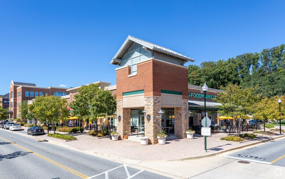 2510-2520 Quarry Lake Dr, Baltimore, MD à louer - Photo du bâtiment - Image 2 de 30