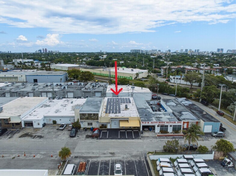 1210 NE 8th Ave, Fort Lauderdale, FL à vendre - Photo du bâtiment - Image 3 de 23