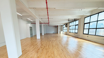 2121 41st Ave, Long Island City, NY for lease Interior Photo- Image 2 of 2
