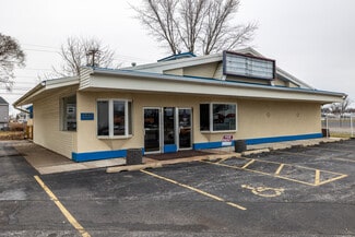 More details for 2525 W Locust St, Davenport, IA - Office/Retail for Lease