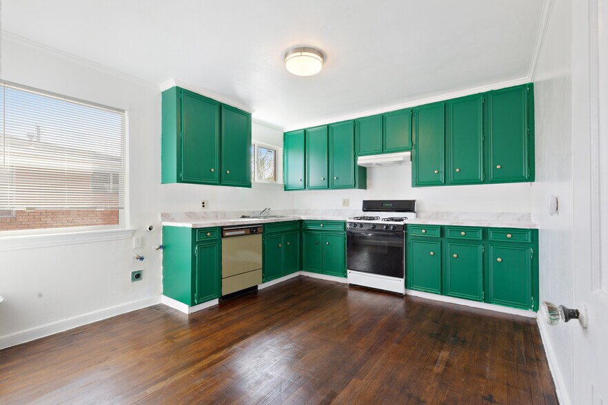 5804 Newcastle St, Bellaire, TX à louer - Photo intérieure - Image 3 de 25