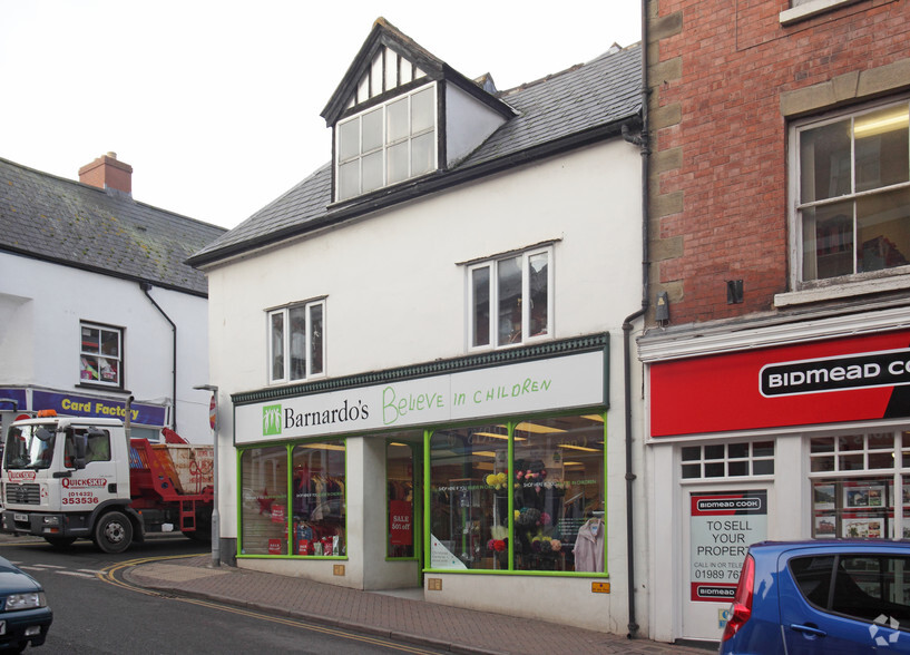 6-7 Broad St, Ross On Wye for lease - Building Photo - Image 2 of 3