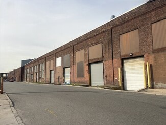 Plus de détails pour 700-800 1st St, Harrison, NJ - Industriel à louer