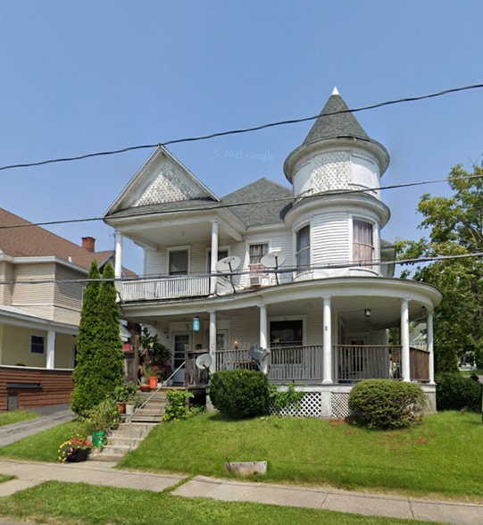 5 McClellan Ave, Amsterdam, NY à vendre - Photo principale - Image 1 de 1