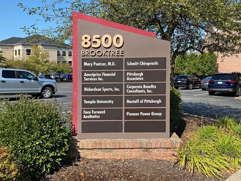 8500 Brooktree Rd, Wexford, PA à louer - Photo du bâtiment - Image 2 de 4