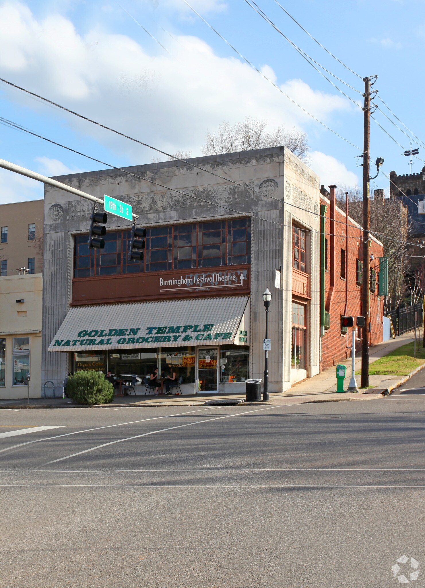 1901 11th Ave S, Birmingham, AL for lease Building Photo- Image 1 of 5