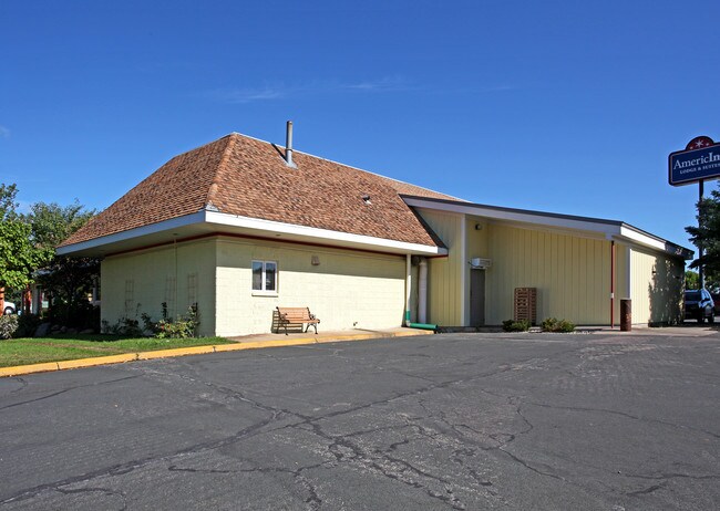 More details for 351 Enterprise Dr E, Belle Plaine, MN - Retail for Lease