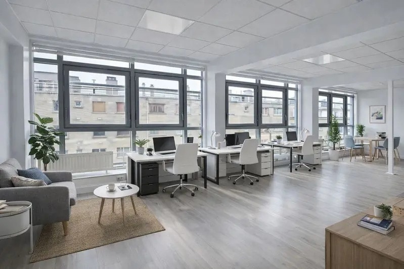 152 Rue De Picpus, Paris for sale Interior Photo- Image 1 of 6