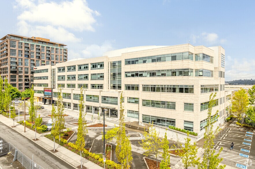 2055 NW Savier St, Portland, OR for lease - Building Photo - Image 1 of 30