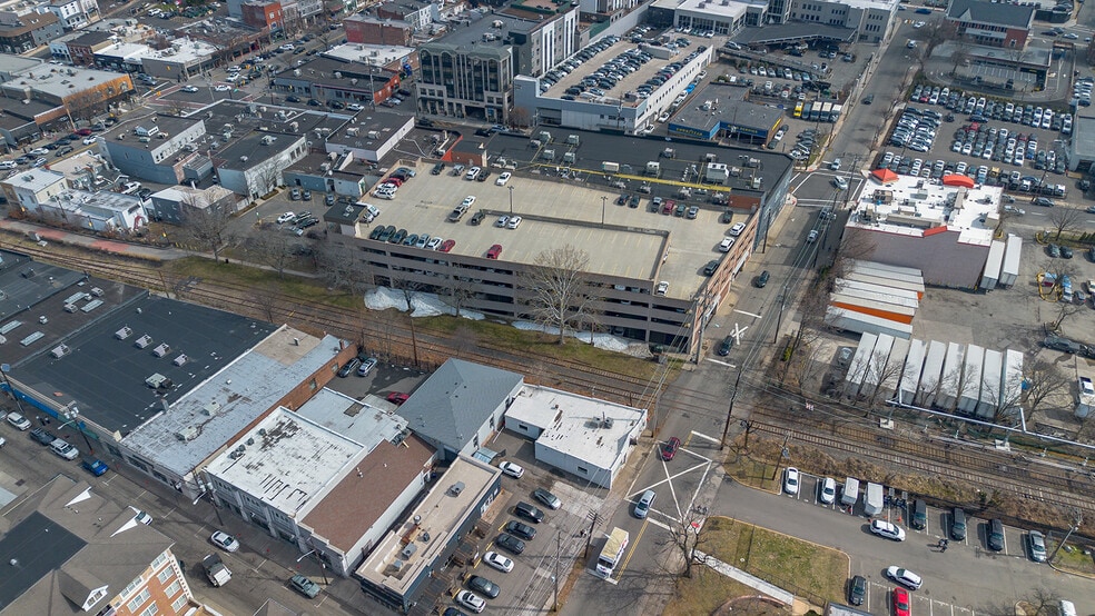 1 W Englewood Ave, Englewood, NJ for lease - Building Photo - Image 2 of 27