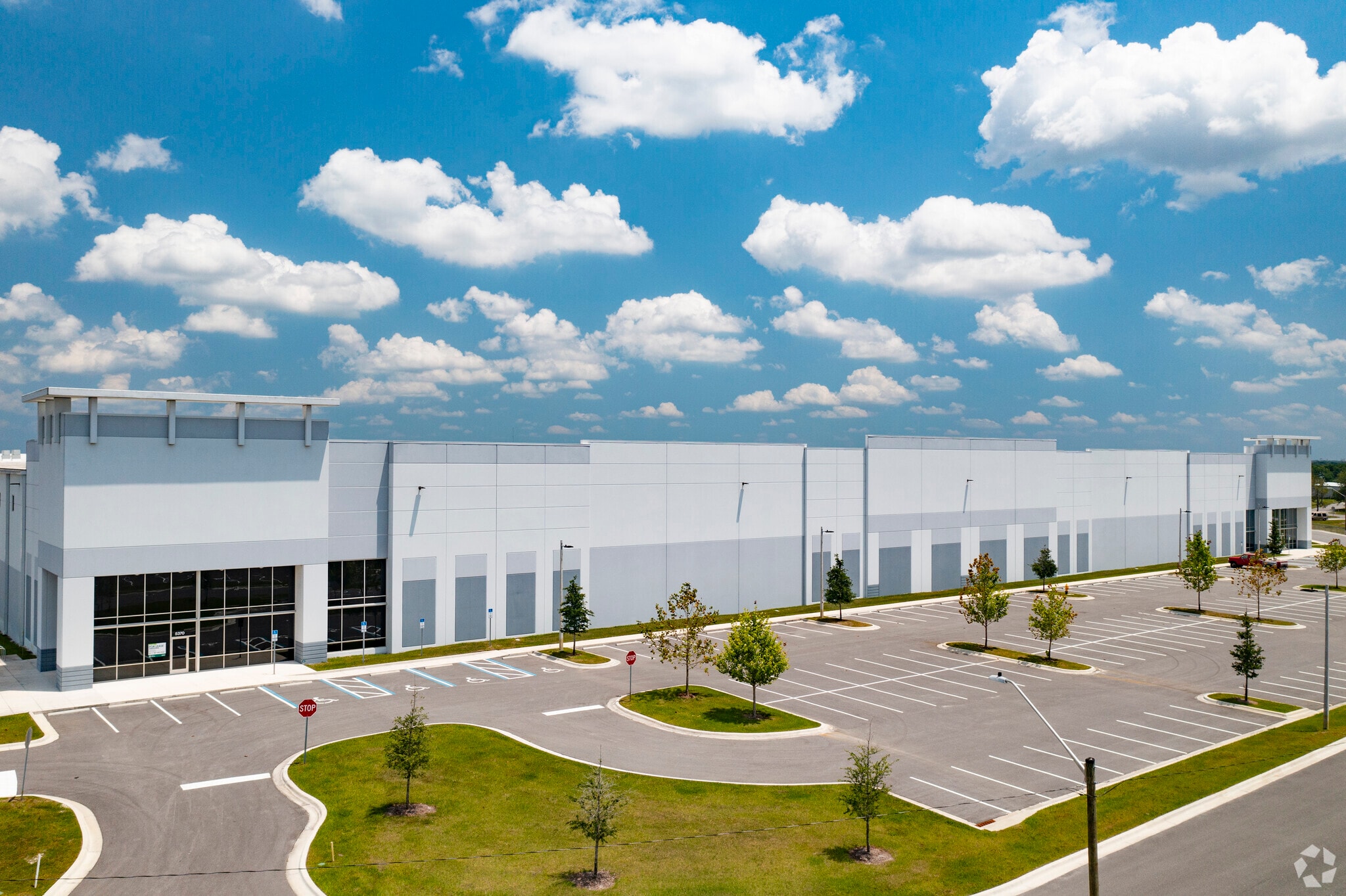 5300 Allen K Breed Hwy, Lakeland, FL à louer Photo principale- Image 1 de 31