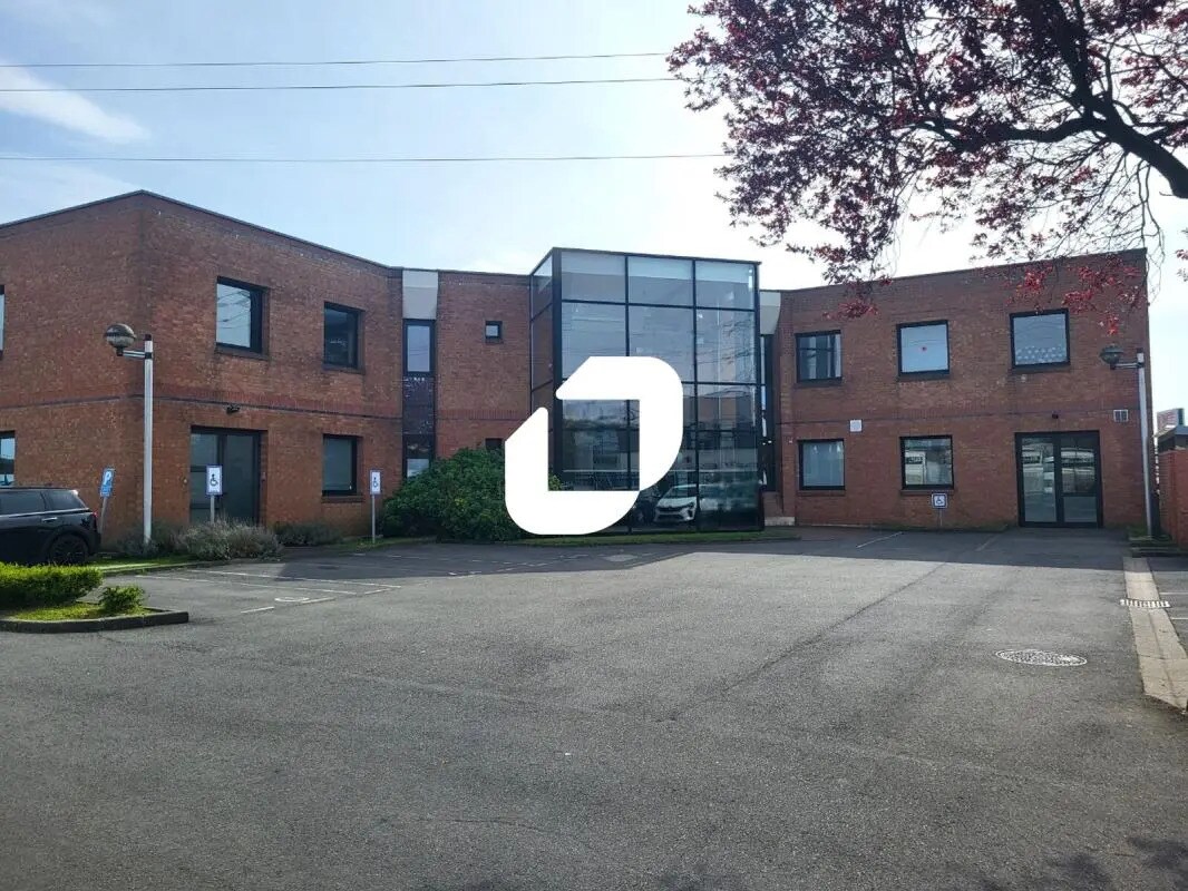 Office in VILLENEUVE-D'ASCQ for lease Building Photo- Image 1 of 8
