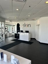 21675 E Moreland Blvd, Waukesha, WI for lease Building Photo- Image 1 of 8