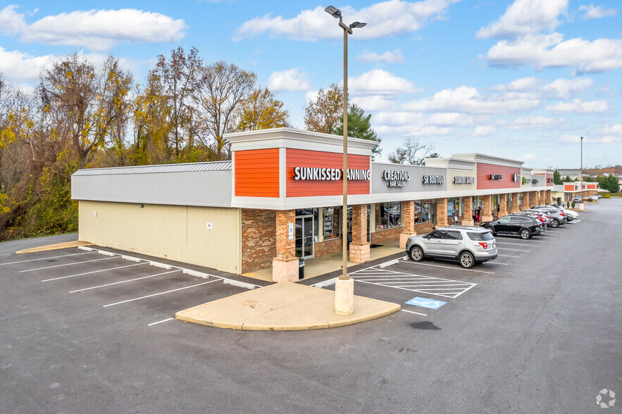 10068-10120 Southern Maryland Blvd, Dunkirk, MD for lease - Building Photo - Image 2 of 23