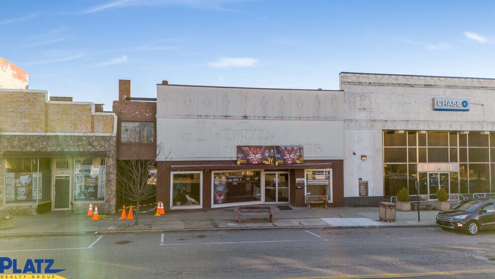 39 W Liberty St, Girard, OH for sale - Building Photo - Image 2 of 8