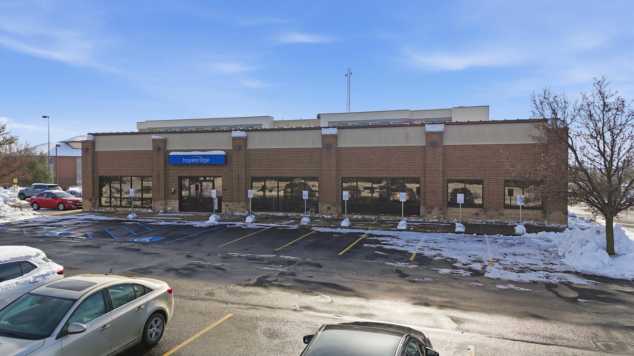 5511 Coventry Ln, Fort Wayne, IN à vendre Photo du bâtiment- Image 1 de 10