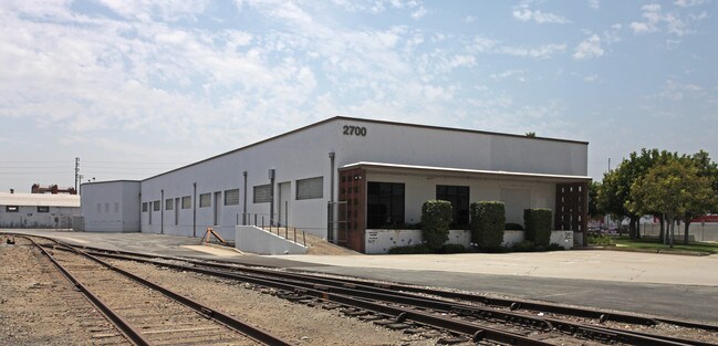 Plus de détails pour 2700 Eastern Ave, Commerce, CA - Industriel à louer