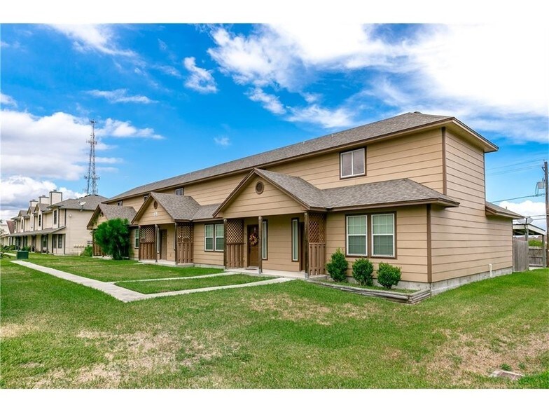 7252 Mansions Dr, Corpus Christi, TX à vendre - Photo du bâtiment - Image 1 de 19