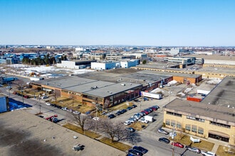 5775 Rue Ferrier, Mont-Royal, QC - AÉRIEN  Vue de la carte - Image1
