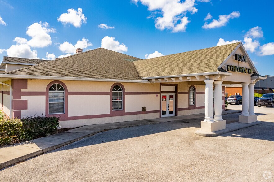 224 Mariner Blvd, Spring Hill, FL à vendre - Photo du bâtiment - Image 3 de 33