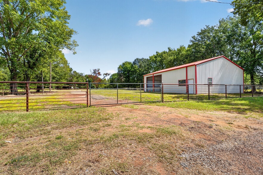 0 Hwy 80, Mineola, TX for sale - Primary Photo - Image 1 of 30