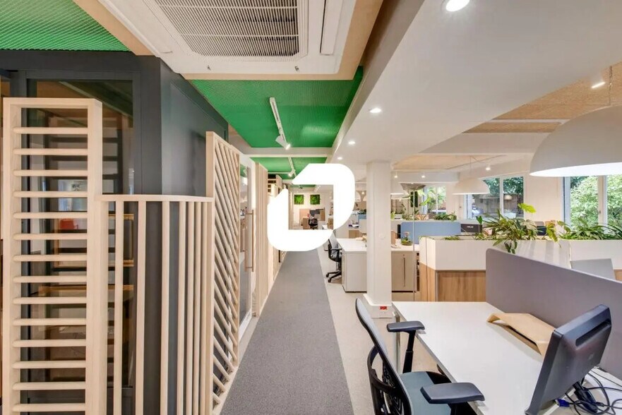 Office in Boulogne-Billancourt for sale - Interior Photo - Image 1 of 12