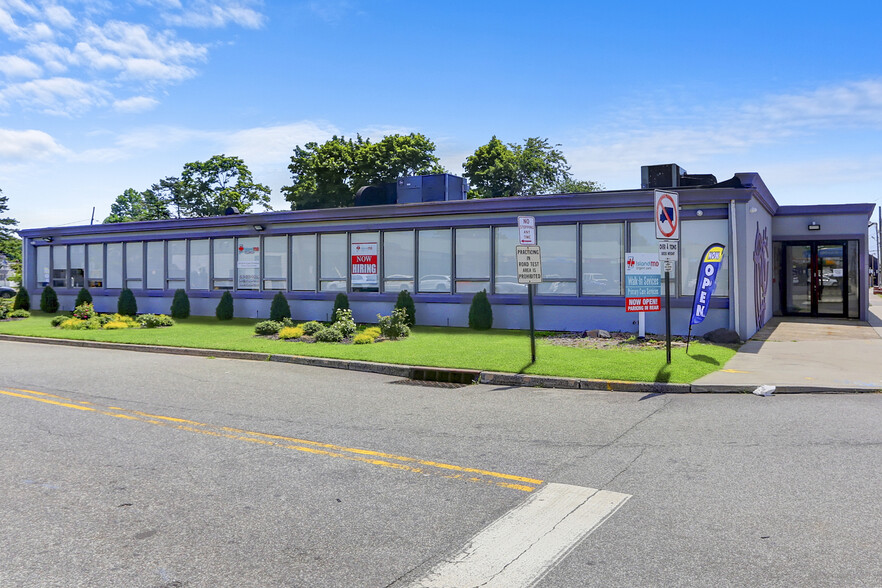 501 S Broadway, Hicksville, NY for sale - Primary Photo - Image 1 of 1